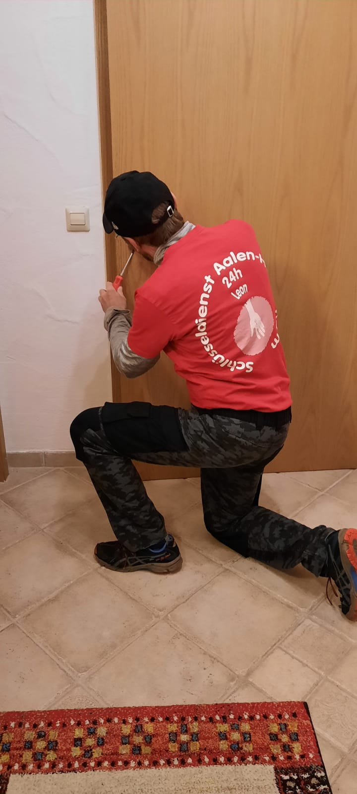 Schlüsseldienst Leon - Schlüsseldienst Aalen, Essingen, Oberkochen 24h zum Festpreis ab 69€, Bischof-Fischer-Straße in Aalen