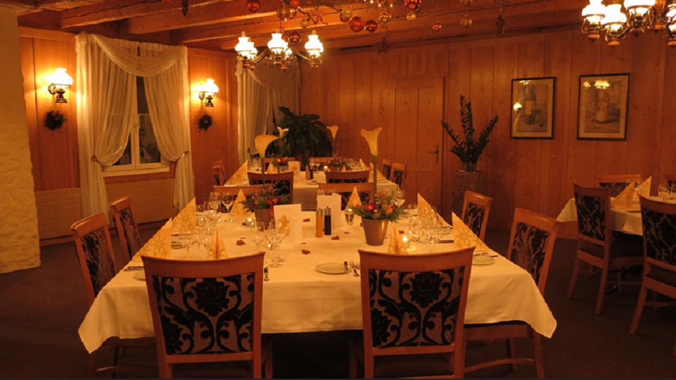 Restaurant Anker, Hauptstrasse in Sutz-Lattrigen