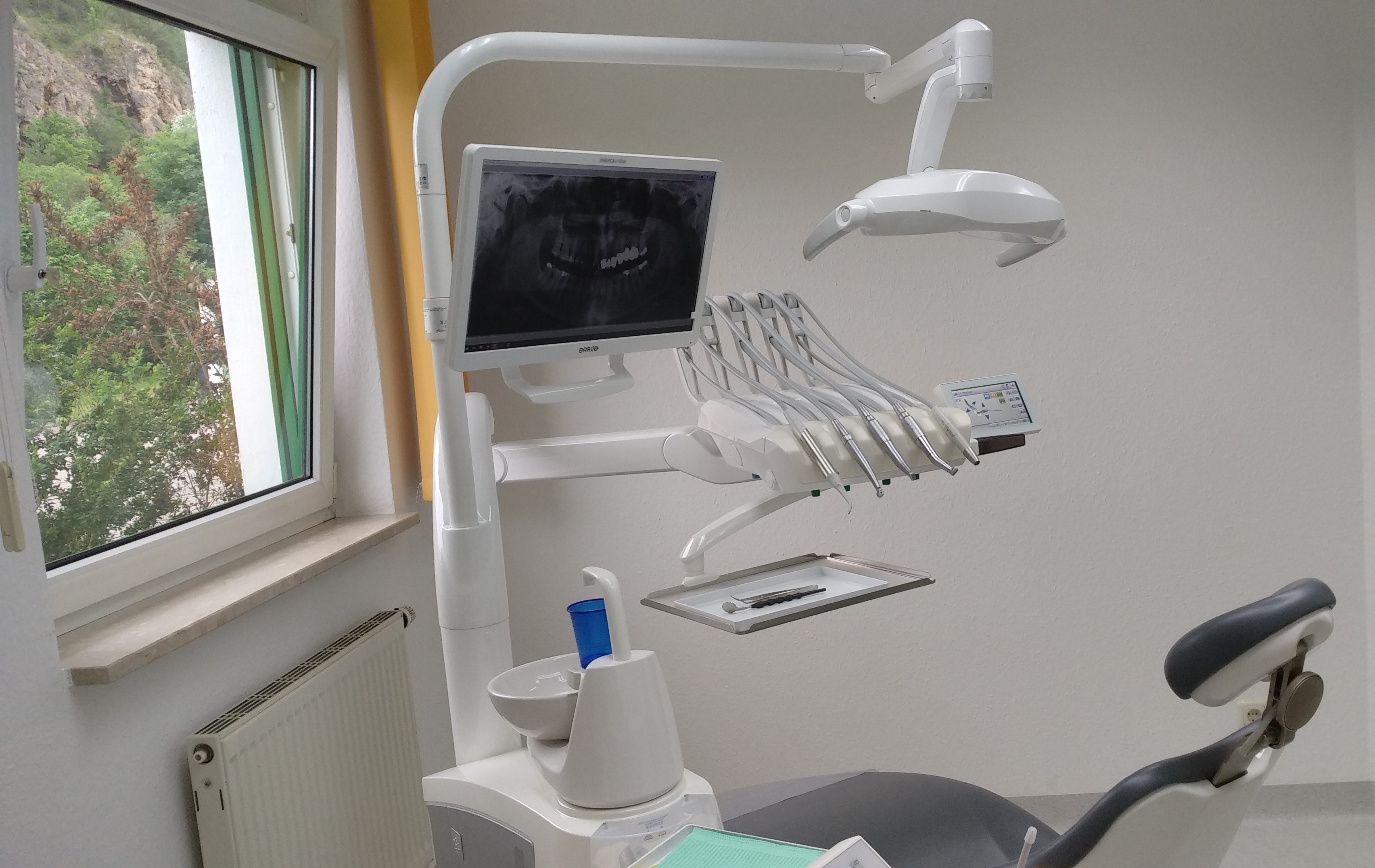 Zahnarztpraxis Dr. Birgit Wirthgen, Raniser Straße in Krölpa