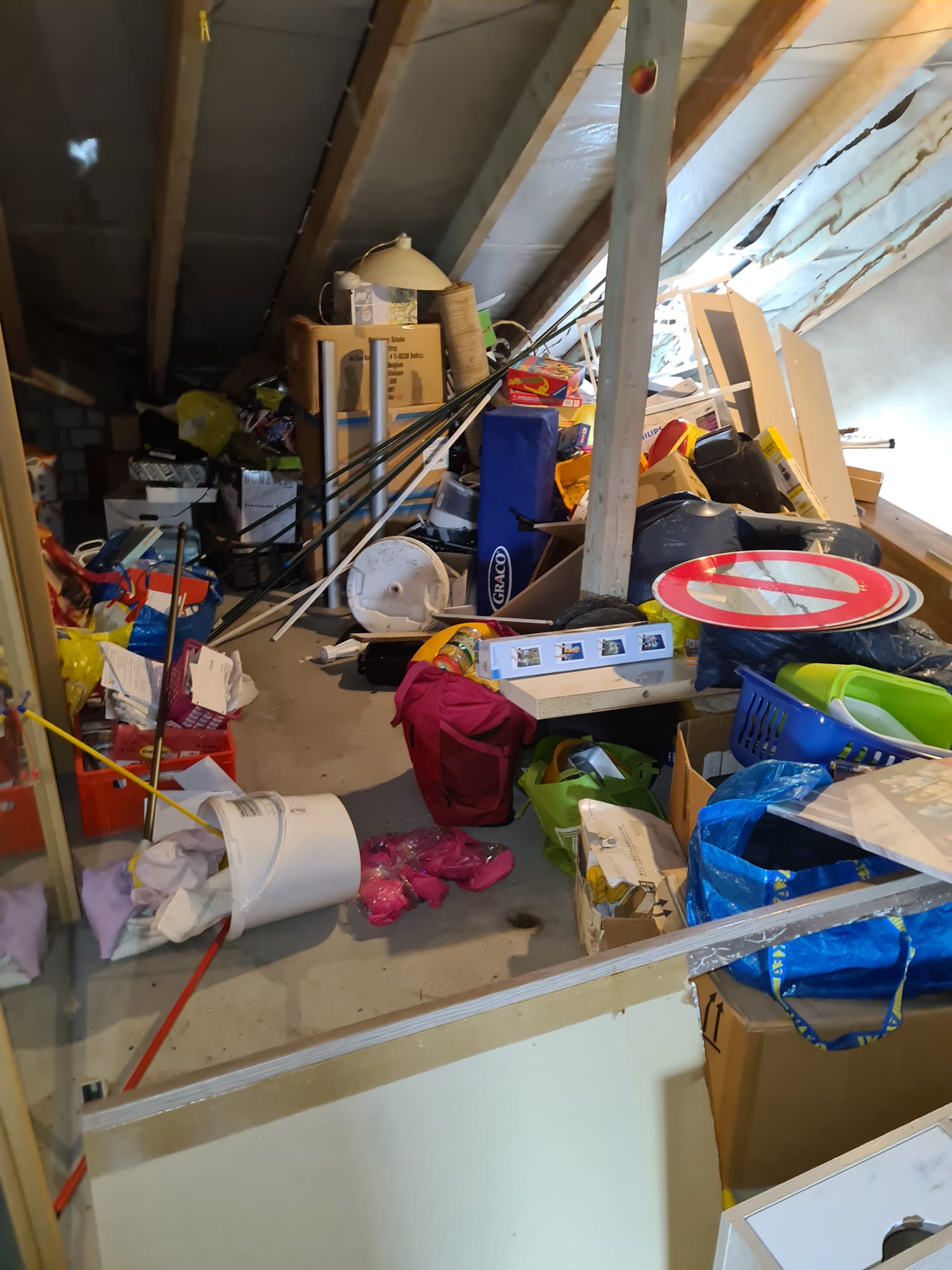 Entrümpelung Düsseldorf - Rümpelmannschaft, Kölner Landstraße in Düsseldorf