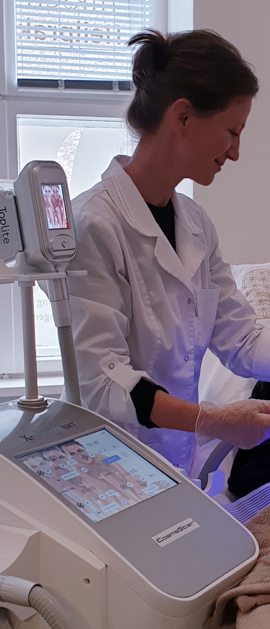 Kryolipolyse ( Coolsculpting ) statt Fettabsaugen - Fettabsaugung oder Fett-weg-Spritze Potsdam / Berlin - Zehlendorf, Charlottenstraße in Potsdam