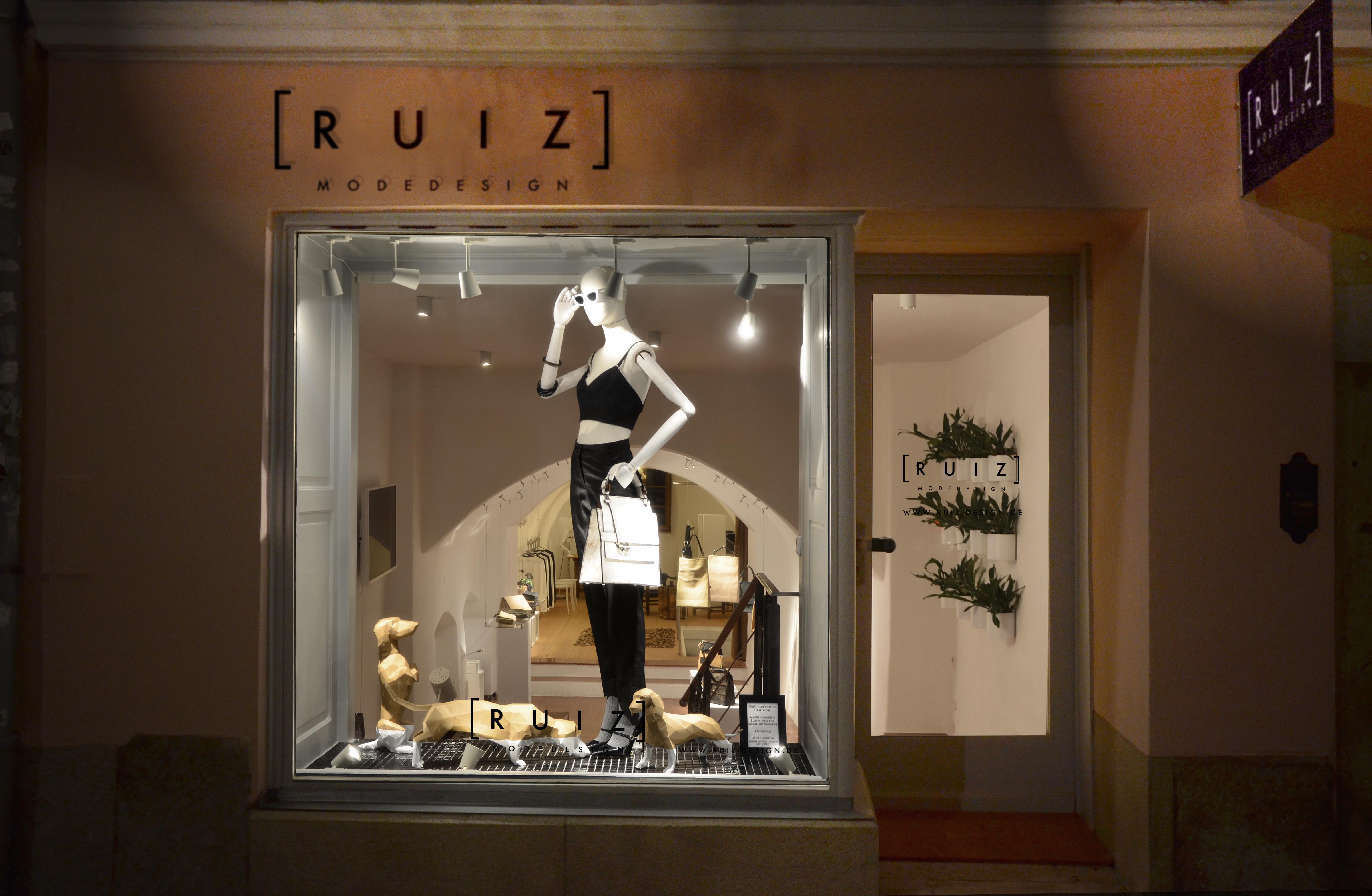 [ RUIZ ] Modedesign, Große Messergasse in Passau