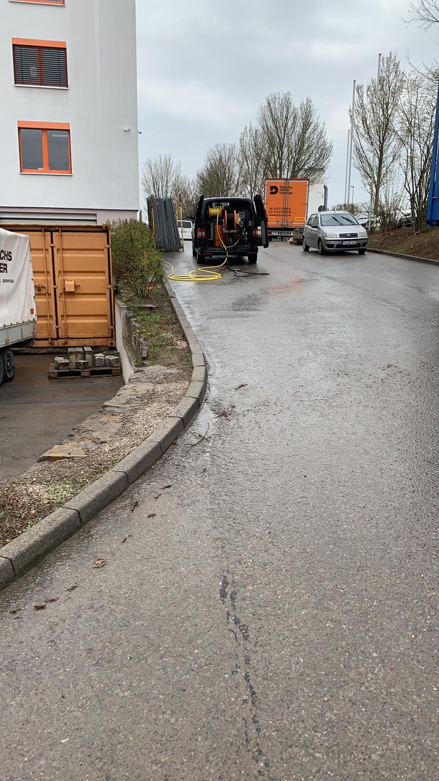 Abfluss Ambulanz - Rohrreinigung & Kanalsanierung, Bergstraße in Dettenhausen