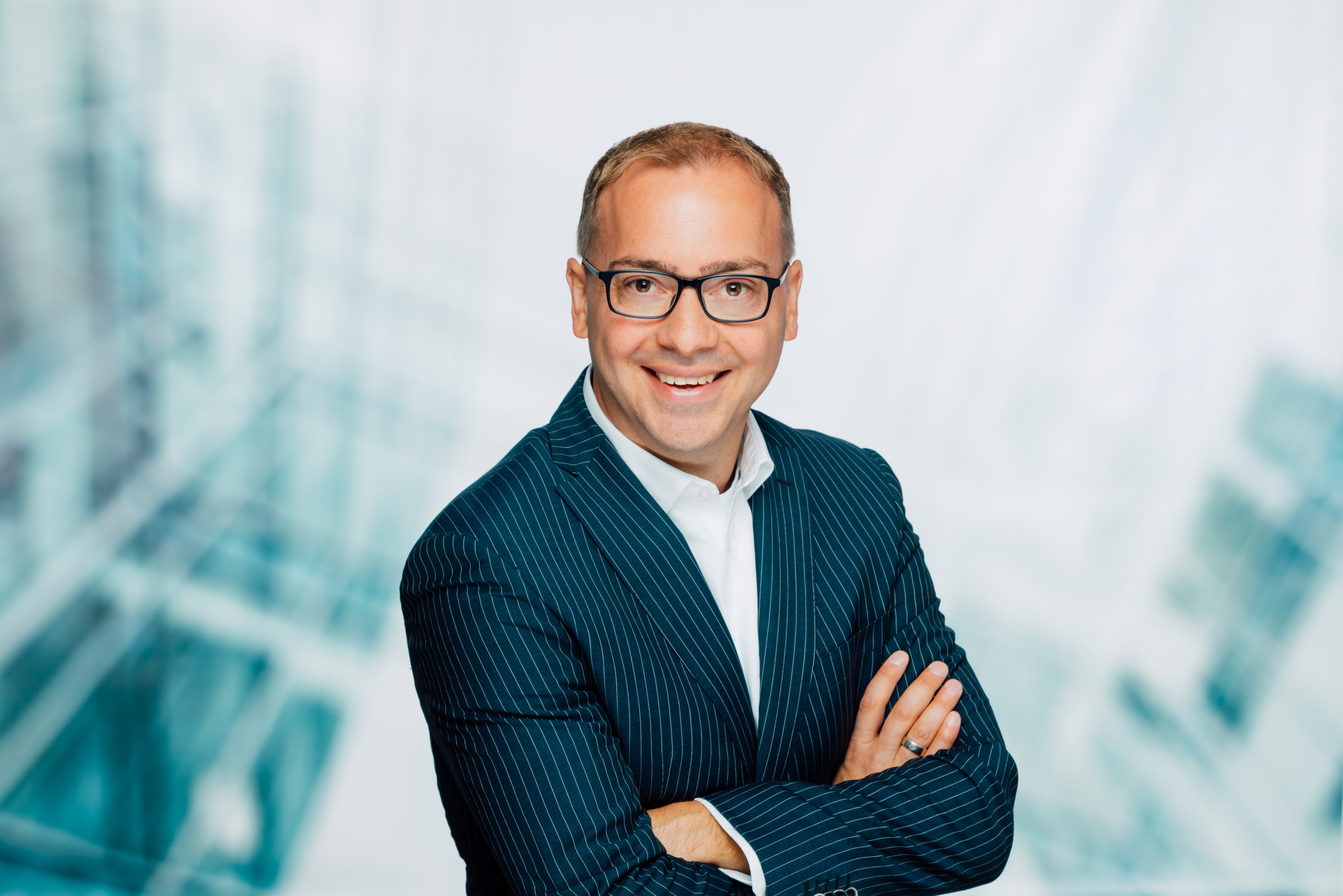 Deutsche Bank Immobilien Mathias Lange-Zacharias, selbstständiger Immobilienberater, Leonardo-da-Vinci-Platz in Böblingen