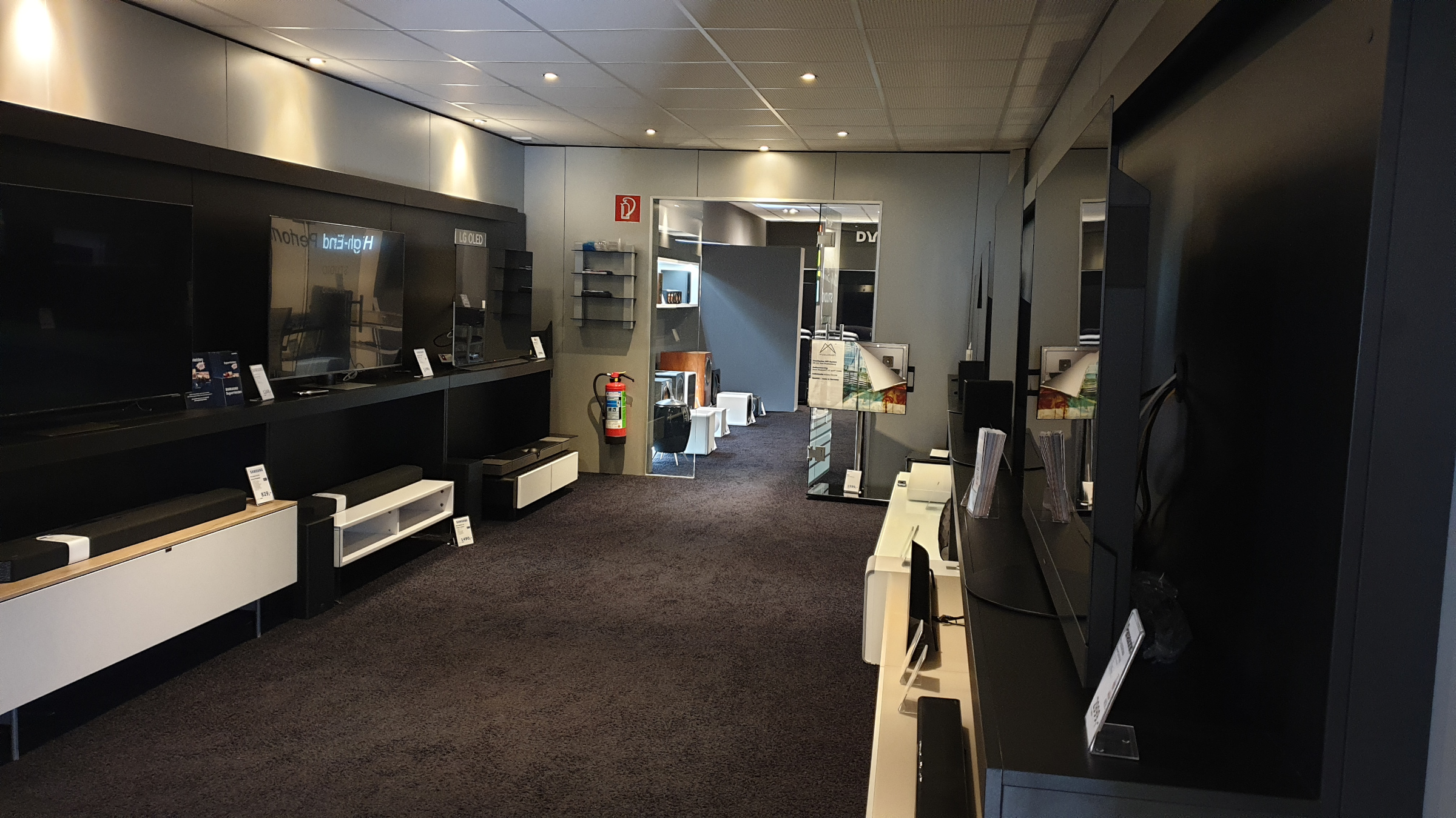 Hifi Schluderbacher GmbH, Schmelzerstraße in Willich