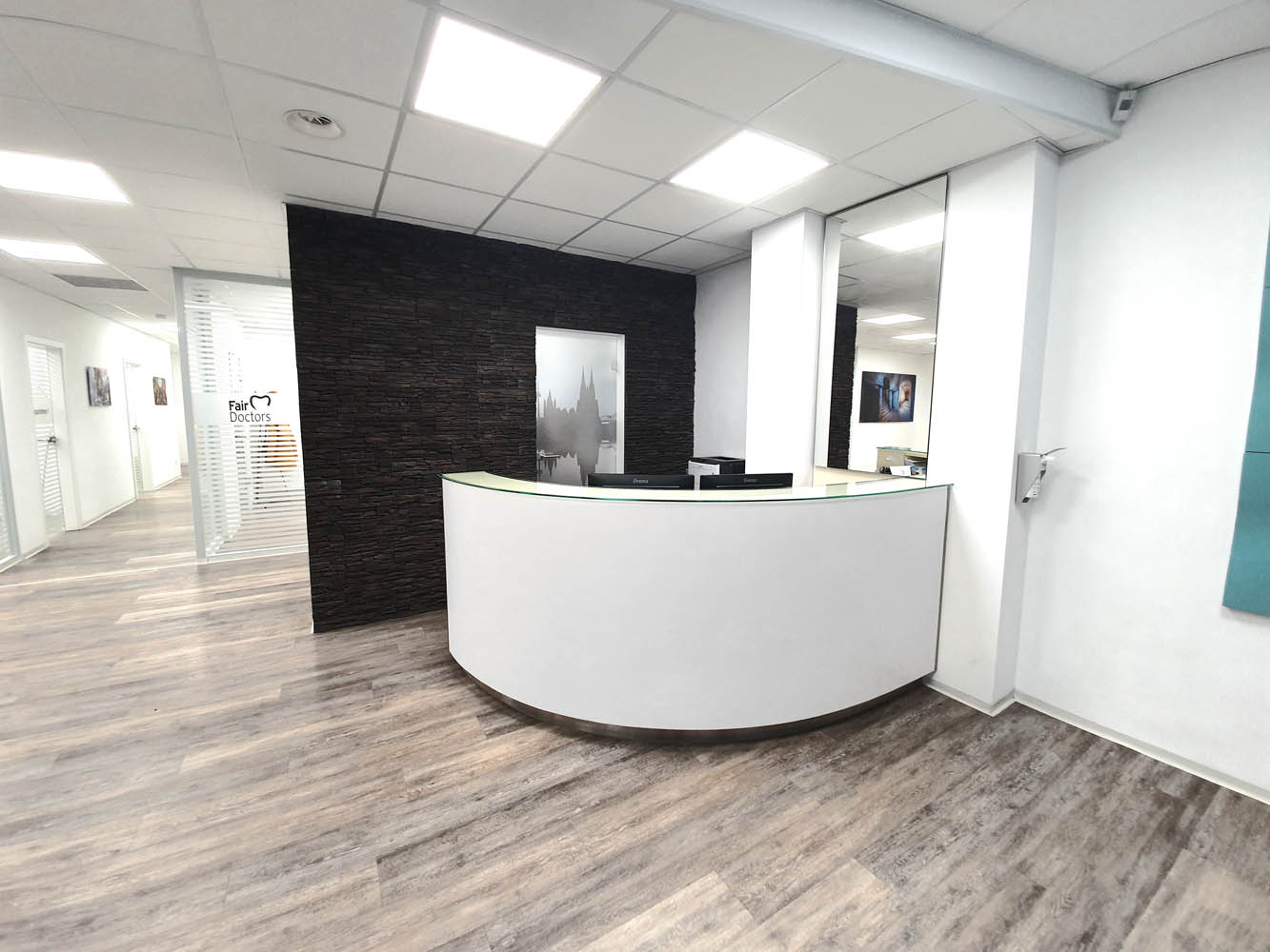 Fair Doctors - Zahnarzt in Köln-Mülheim, Buchheimer Straße in Köln