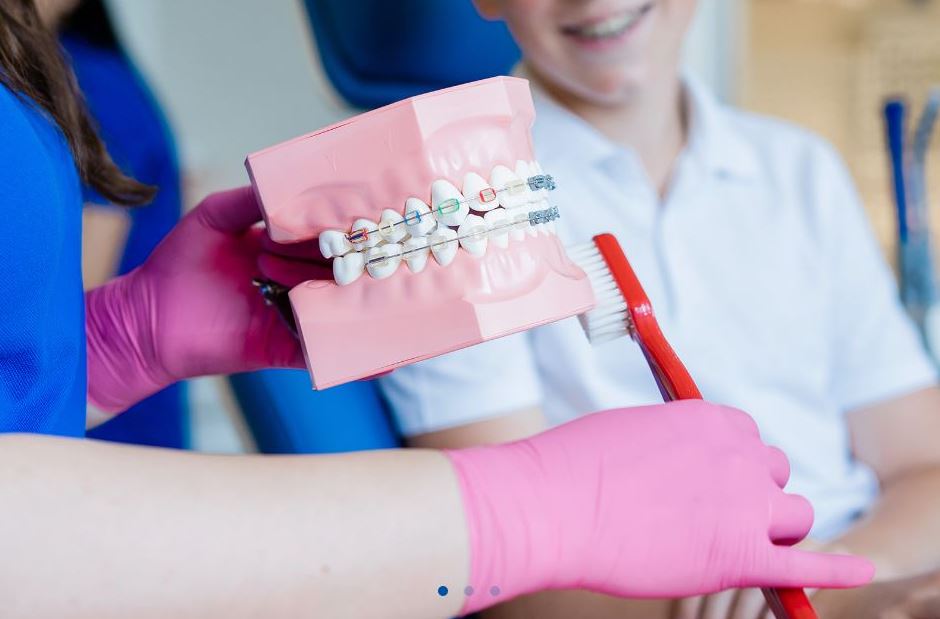 Praxis Ana Pohlmann Kieferorthopädie, Heiligkreuzstraße in Nürtingen