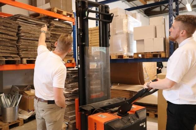 Frankfurt am Main Umzugsunternehmen 24, Unter den Eschen in Frankfurt am Main, Hesse, Germany