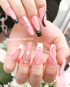 Beauty Nails Nagelstudio, Kantstraße in Berlin