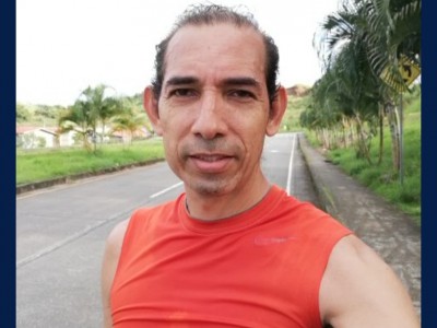 Alexander  González