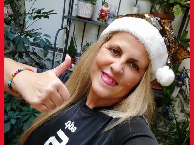 Ana  piqueras