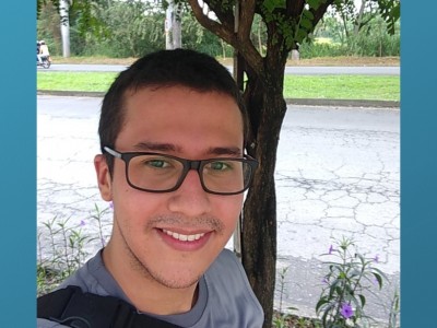 Elizabeth  Echeverri 