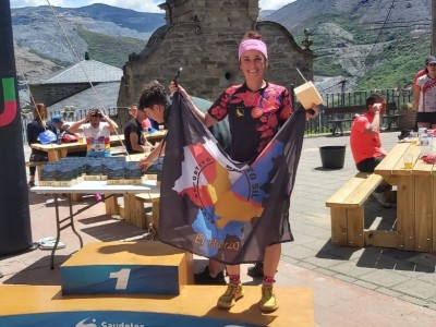 María Cruz  Servía González 