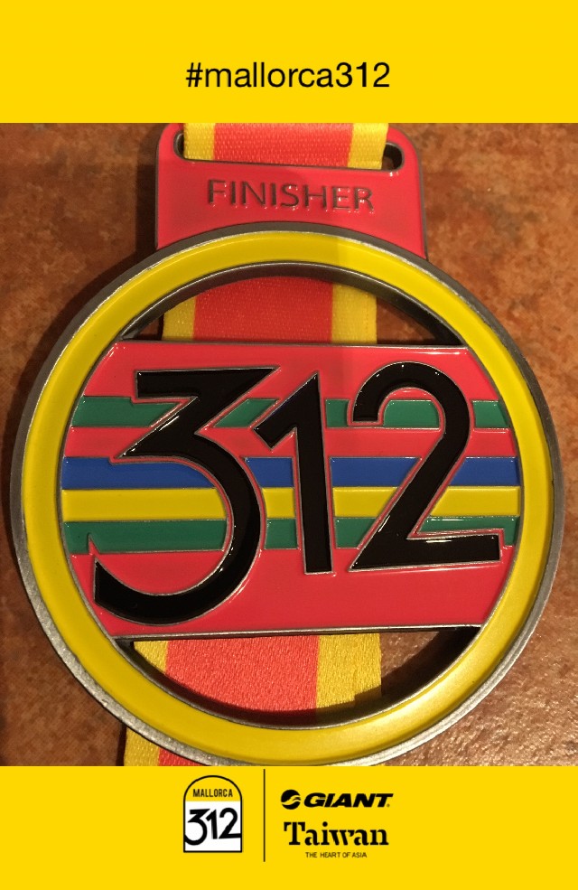 enrique  caballero robles