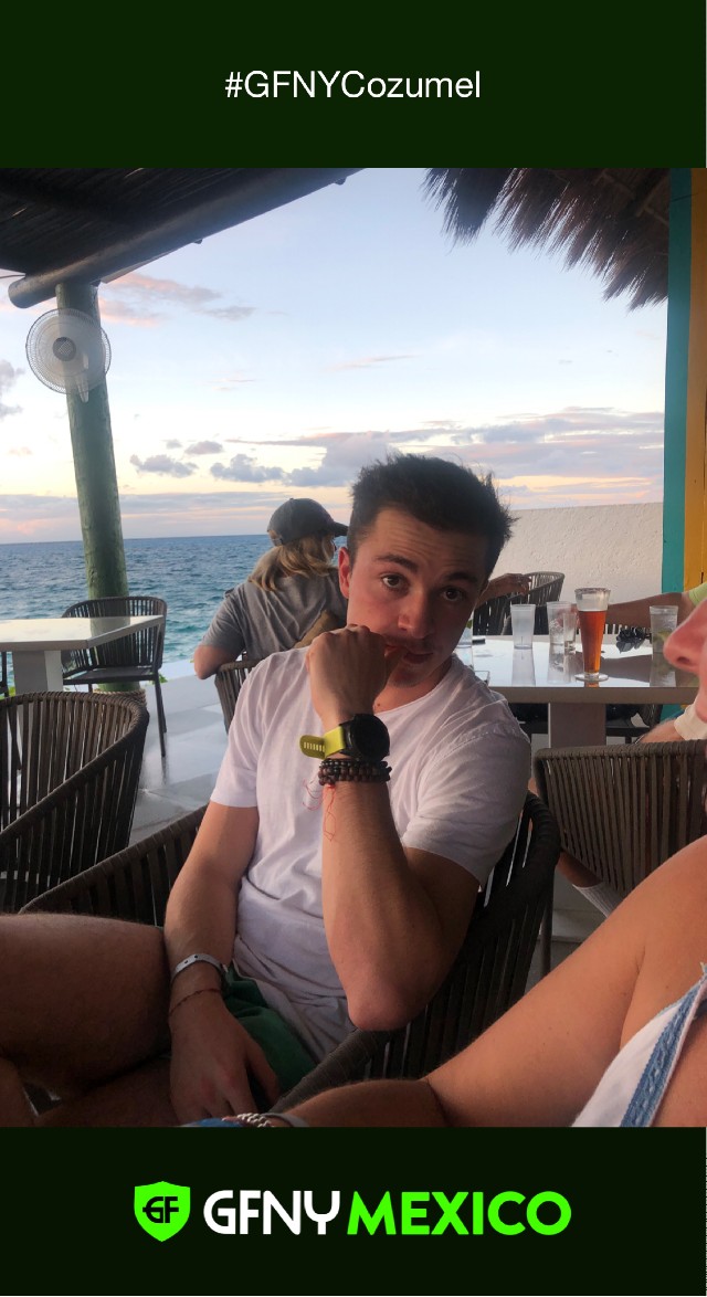 jose Alberto  CouttolencGuemez