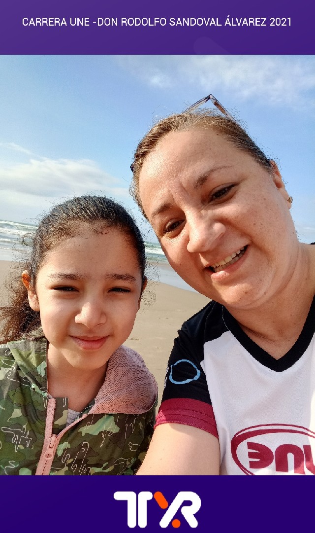 Rosa Eugenia  Torres Cruz Amén 