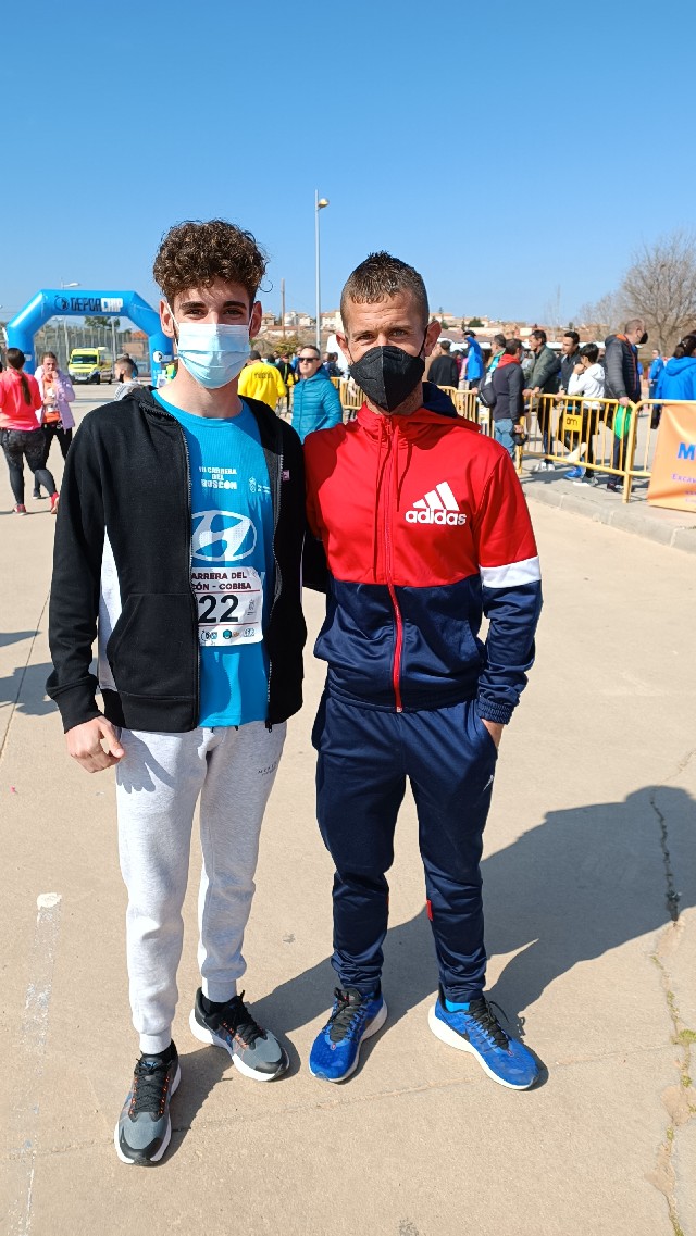 Adriano Sánchez de León