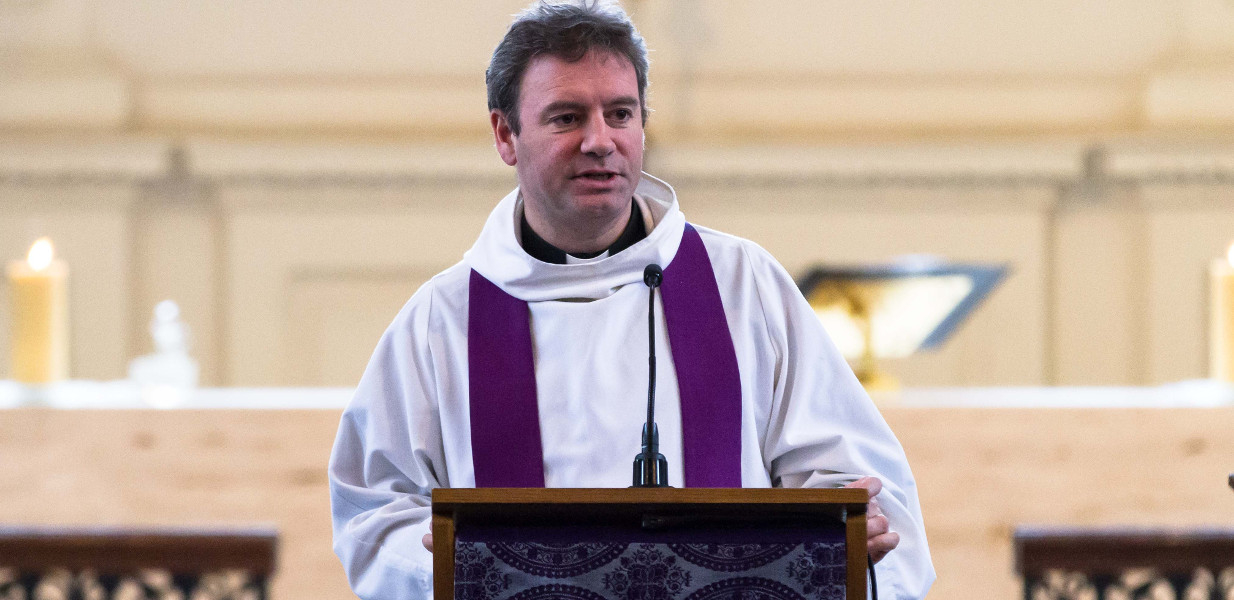 Revd Dr Sam Wells