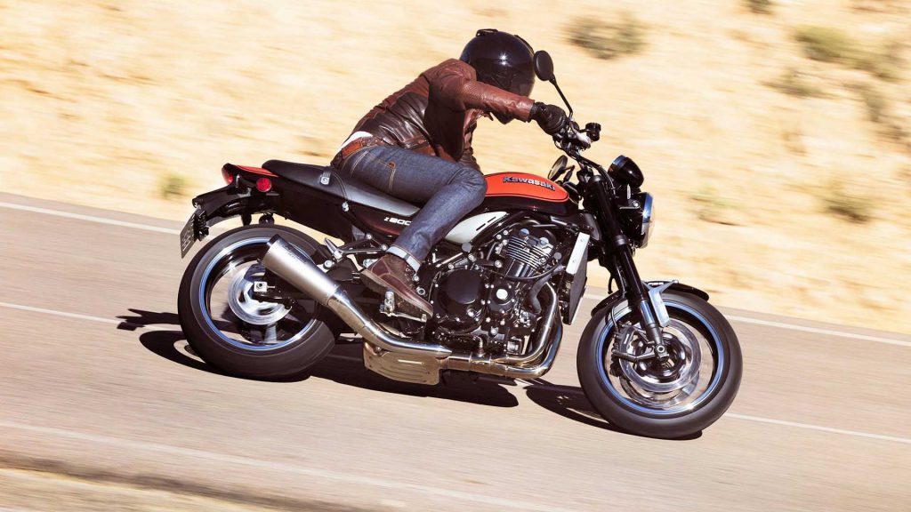 Kawasaki Z 900 RS - se den hos Norgesdekk på Automessen 2018.