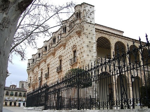 Palacio del Infantado, sede del Museo Provincial de Guadalajara 