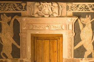 Entrada al Santuario de la Virgen de la Hoz
