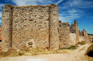 Serranías: Muralla de Palazuelos