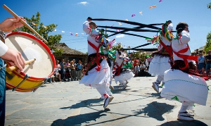 Majaelrayo, Los Danzantes