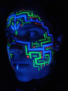 uv-circuitboard-face-paint-2-by-faeriegem-d-482-yvj.jpg