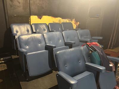 temp-seats-centre-block.jpeg