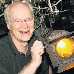 Guy Lee