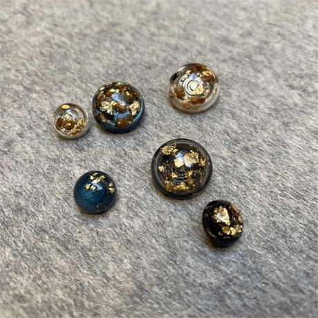 Italian Reisin Ball Shank Button with Gold Chips Image 1