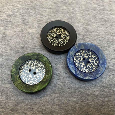 Italian 2-Hole Button with Decorative Gold Print Image 1
