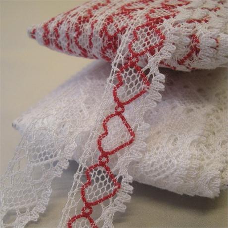 Austrian Cotton Heart Trim Image 1