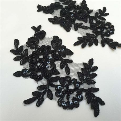 Beaded Lace Applique - Pairs Image 1