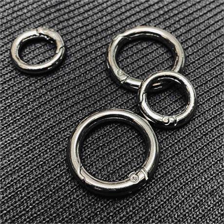 Hinged Rings Image 1