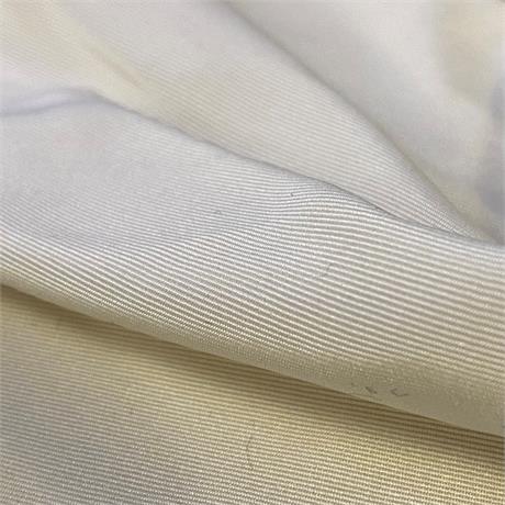 Sulptural Silk Mix Faille Image 1