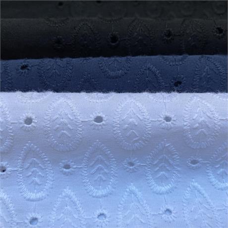 Leaves Broderie Image 1