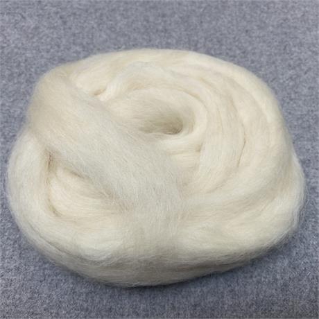 Undyed Wool Roving, Lontwol Natuur  Image 1