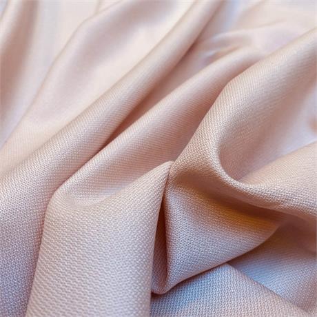 Cashmere Suiting Image 1