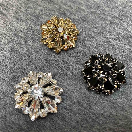 Italian Diamante Cluster Button Image 1