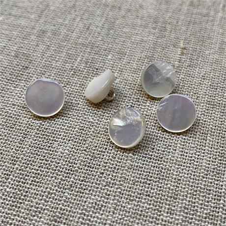 Small Mother of Pearl Shank Shirt Button Image 1