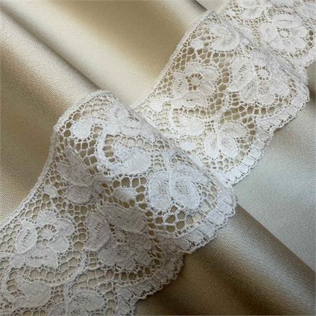 Fine Cluny Cotton Lace Trim Image 1