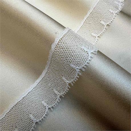 Fine Cluny Cotton Lace Trim Image 1