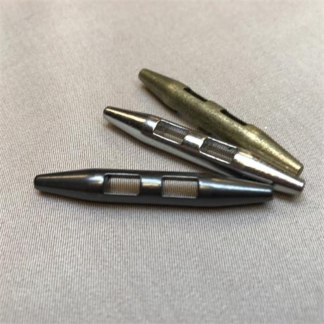Metal Toggle Image 1