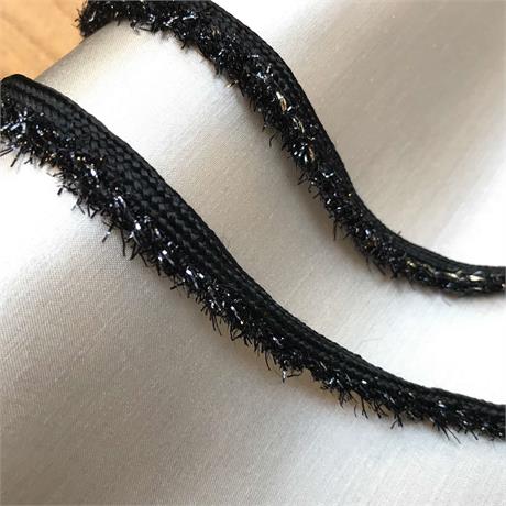 Metallic Insertion Braid Image 1