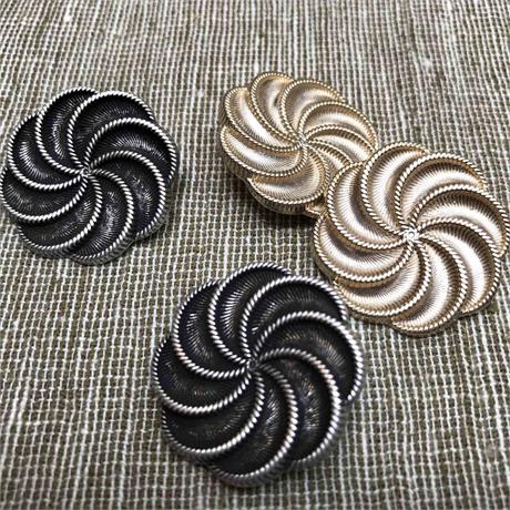Metal Swirl Button Image 1