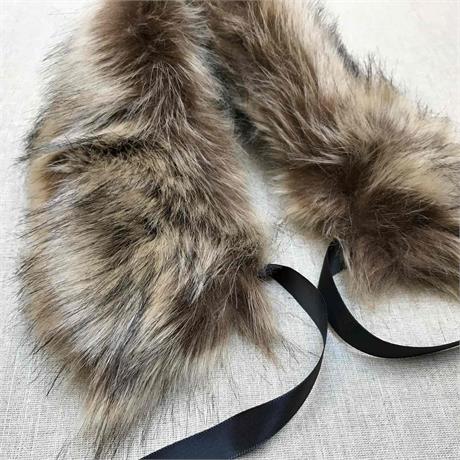 Fake Fur Collar Image 1