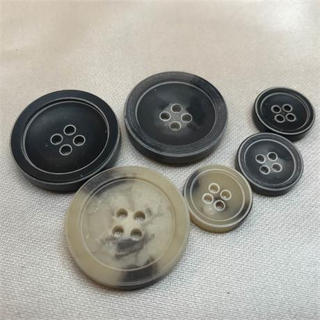 Italian Urea Menswear 4-Hole  Button Image 1