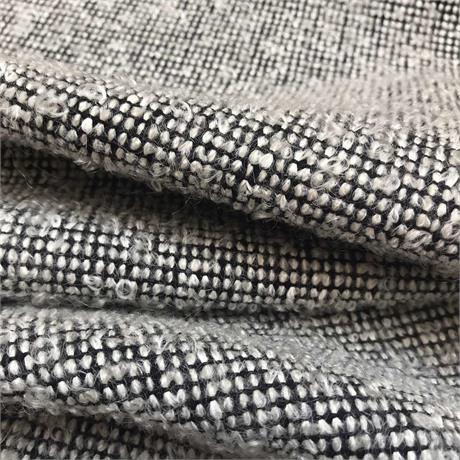 Bouclé Tweed Image 1
