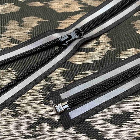 #7 Coil Silver Reflective Open End Zip - 75cm Image 1